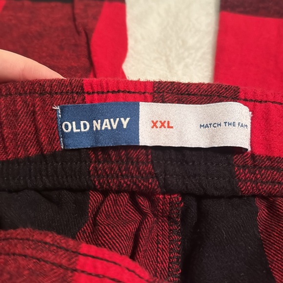Old Navy Men’s pajama pants, size 2XL - Picture 3 of 5